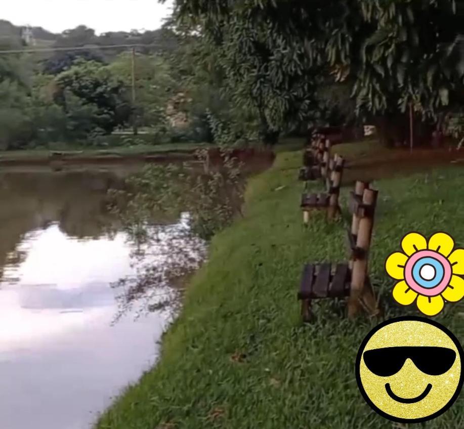 Pousada Casebre E Pousade Terra Do Sossego Ganha Passeio Com Piscina E Lago De Pesca!I Pirenópolis Exterior foto